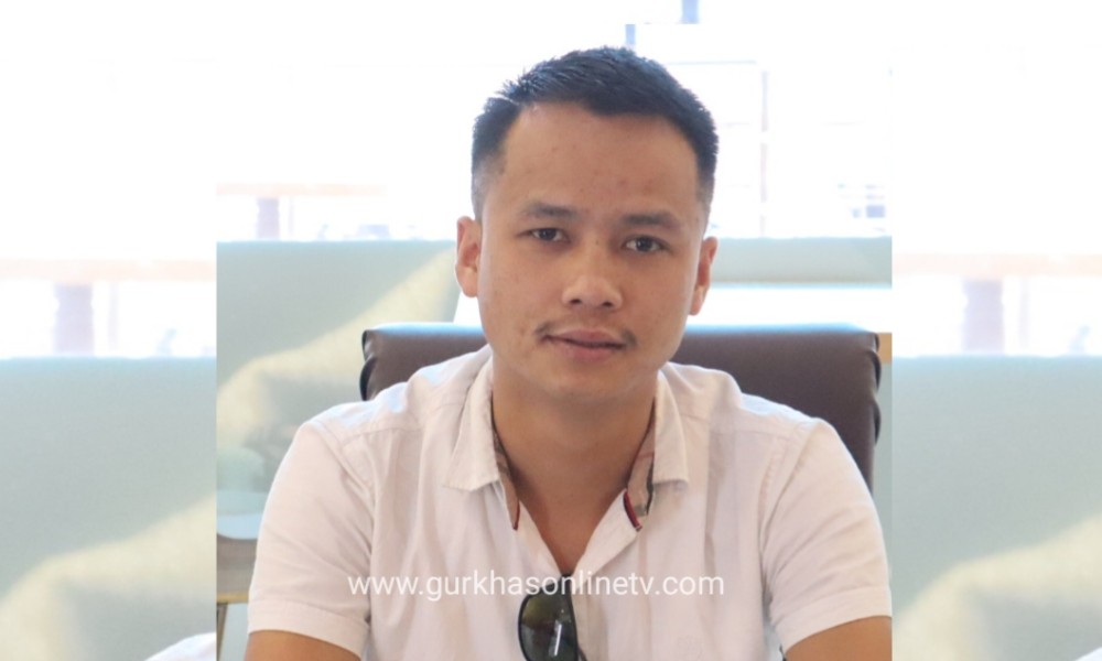 प्रस्तोता:देव थापा मगर